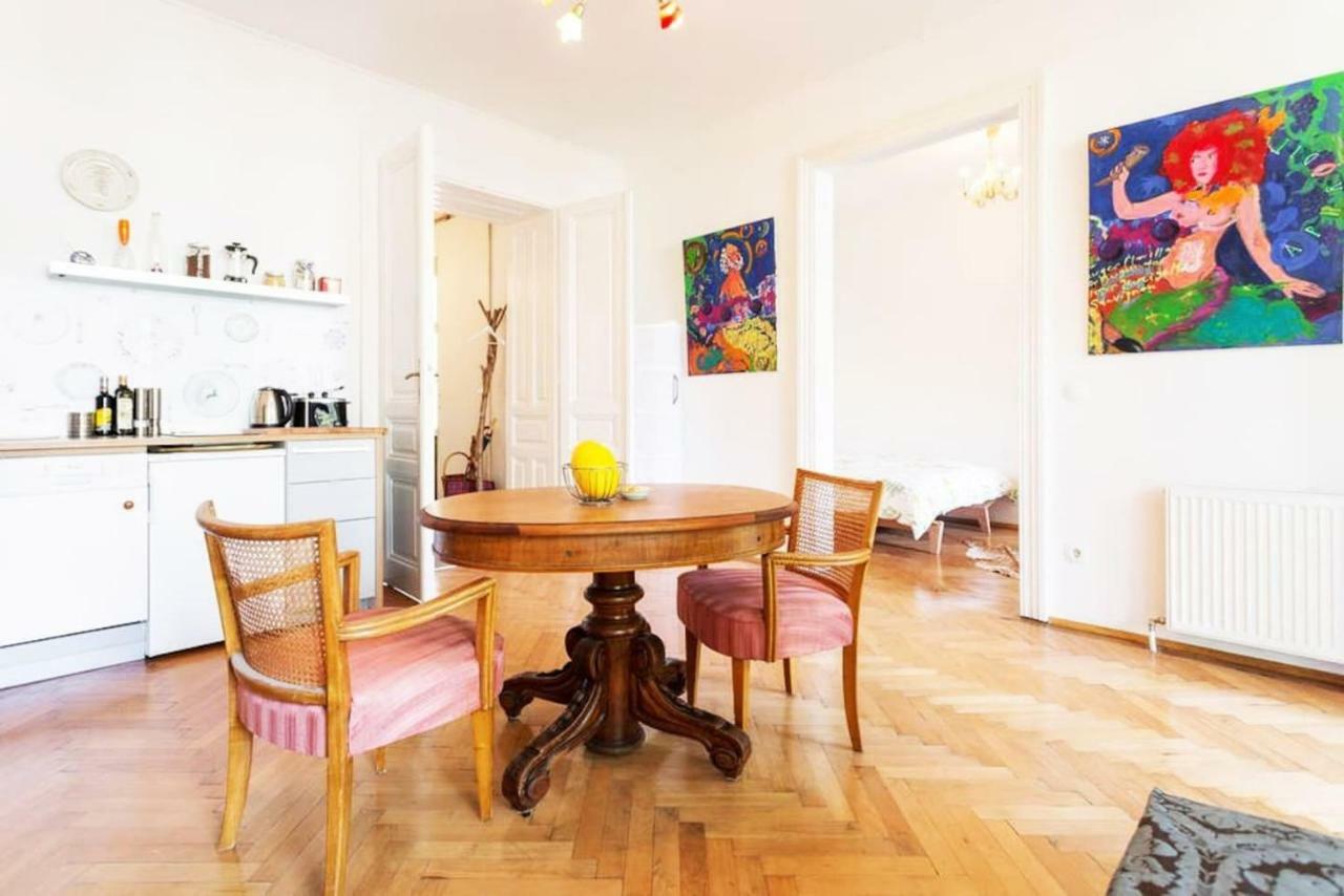 Das Schonbrunn Apartment! เวียนนา ภายนอก รูปภาพ